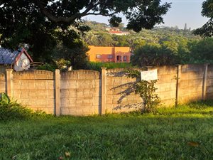 1102 m² Land available in Hibberdene