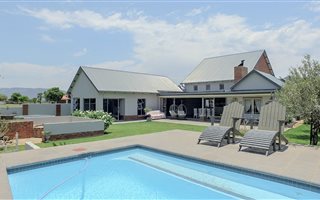 4 Bedroom House in The Islands Estate