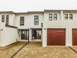 3 Bed Duplex in Rynfield AH