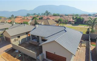 3 Bedroom House in Melodie