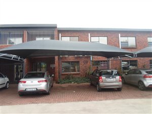 1235 m² Industrial space in Bartlett