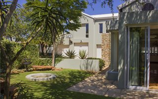 5 Bedroom House in Carlswald North Estate