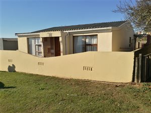 2 Bed House in Mossel Bay