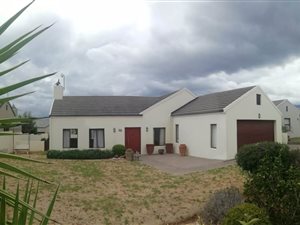 4 Bed House in Paryskloof