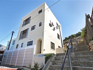 4 Bed House in Bo-Kaap