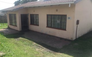 3 Bedroom House in KwaMashu