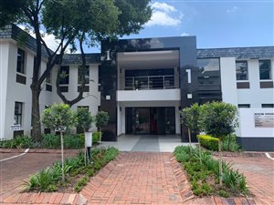 325 m² Commercial space in Rosebank