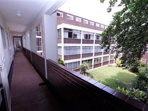2 Bed Apartment in Birdhaven
