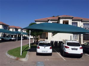 3 Bed Apartment in Whitney Gardens