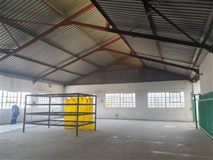850 m² Industrial space in Sebenza