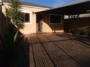 3 Bed House in Sybrand Park