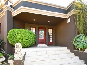 3 Bed House in Kyalami Estate
