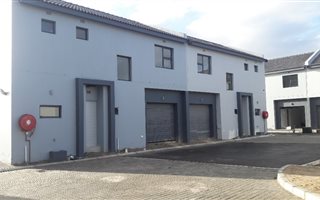 3 Bedroom Duplex in Parklands North