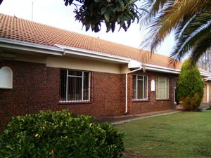 3 Bed House in Nigel