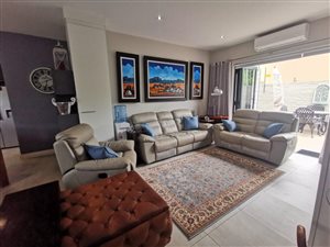 2 Bed Apartment in Menlo Park