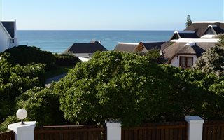 7 Bedroom House in St Francis Bay