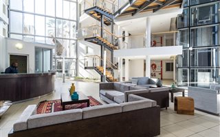 2 Bedroom Apartment in Lagoon Beach