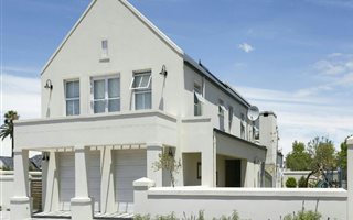 4 Bedroom House in Vlottenburg