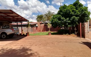 2 Bedroom House in Kathu