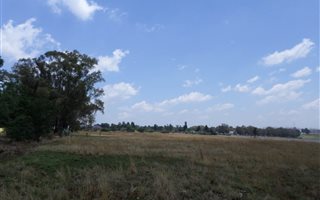 14 ha Farm in Blue Hills