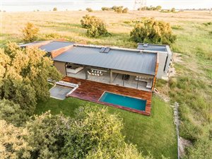 3 Bed House in Lanseria and surrounds