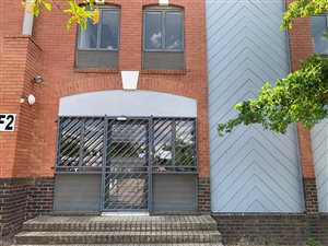 1152 m² Industrial space in Allandale