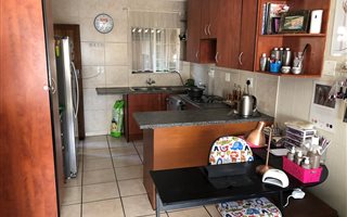 2 Bedroom Townhouse in Elspark