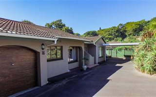 4 Bedroom House in Hatton Estate