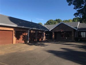 4 Bed House in Oak Park
