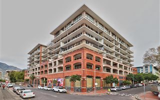 3 Bedroom Apartment in De Waterkant