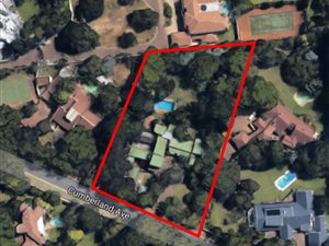 5 Bed House in Bryanston