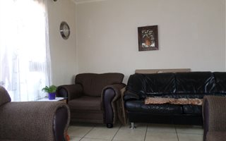 3 Bedroom Townhouse in Alberton