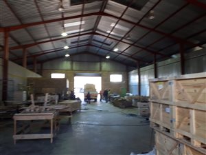 450 m² Industrial space in Brentwood