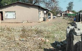 390 m² Land available in Wolmer