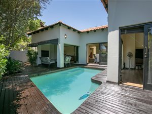 3 Bedroom House in Dainfern Ridge
