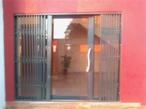 Bachelor apartment in Krugersrus