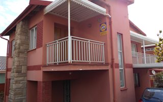 4 Bedroom House in Merebank