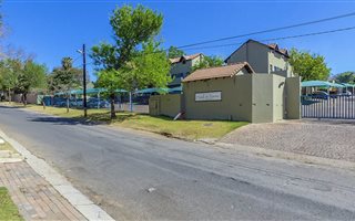 2 Bedroom Apartment in Ferndale