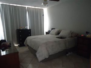 2.5 Bed Apartment in Silverton