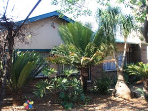 4 Bed House in Parktown Estate