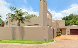 3 Bedroom Cluster in Linksfield North