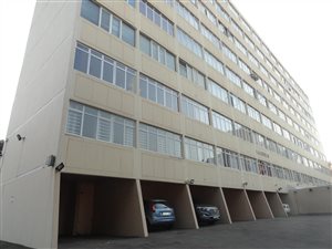 1 Bed Apartment in Essenwood