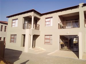 9 Bed House in Powerville