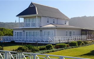5 Bedroom House in Myoli Beach