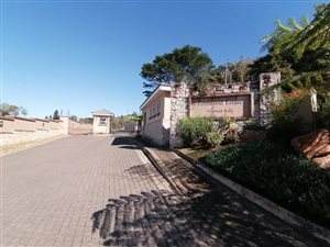 2 Bed Apartment in Padfield Park
