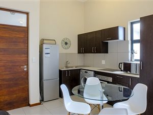 2 Bed Apartment in Jackal Creek Golf Estate