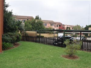 2 Bed Apartment in Edenglen