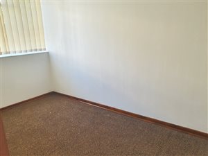 3 Bed Flat in Alberton