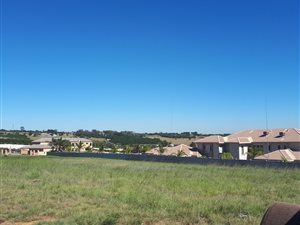1000 m² Land available in Mooikloof Heights