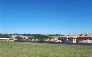 1000 m² Land available in Mooikloof Heights